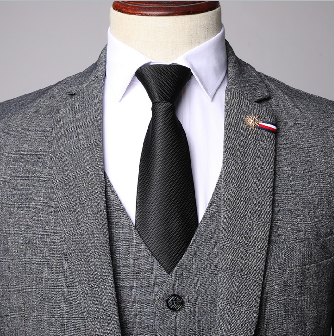 Immanuël™ 3-Piece Suit for the Modern Man