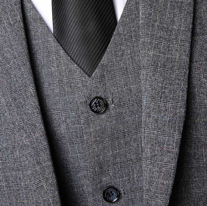 Immanuël™ 3-Piece Suit for the Modern Man