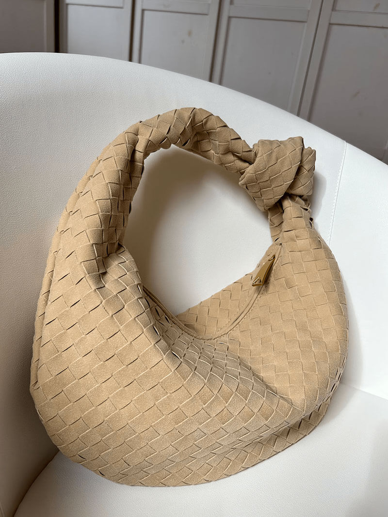 Woven bag medium suede